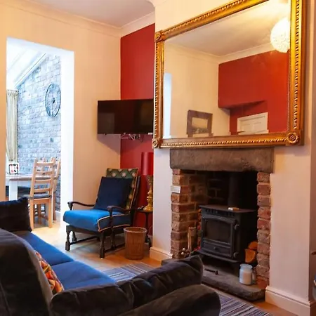 Сasa de vacaciones Clifford House - 4 Bed Within The Walls *