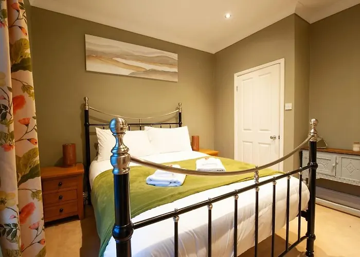 Clifford House - 4 Bed Within The Walls * York