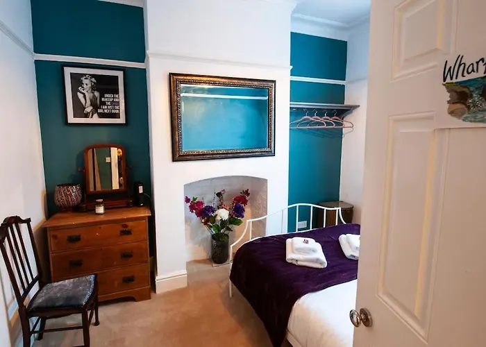 Clifford House - 4 Bed Within The Walls * York