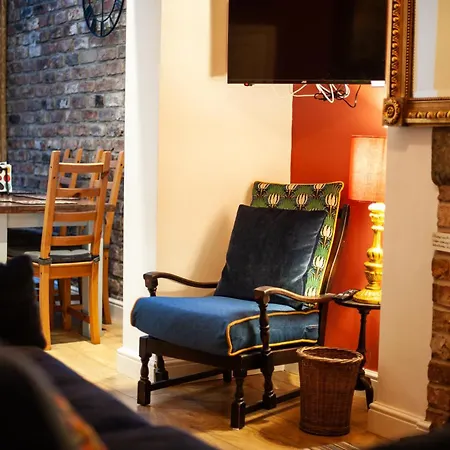 Clifford House - 4 Bed Within The Walls York