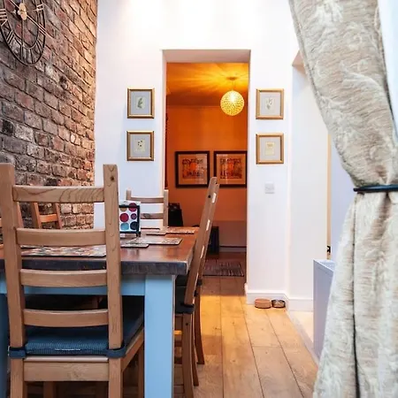 Clifford House - 4 Bed Within The Walls Сasa de vacaciones York