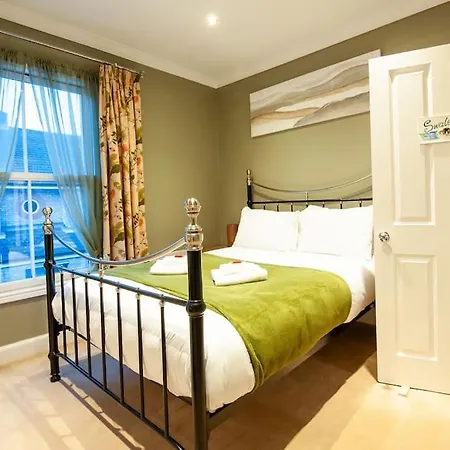 Сasa de vacaciones Clifford House - 4 Bed Within The Walls York